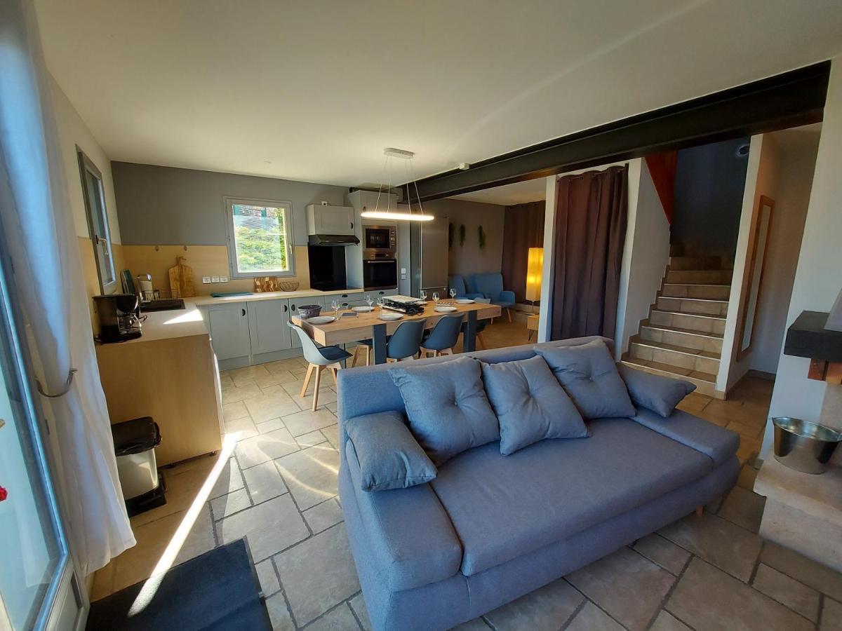 סנט-ז'וריו Entre Lac Et Montagne, Chaleureuse Maison 3 Pieces Avec Tres Belle Vue Lac D'Annecy. Terrasse, Jardin, Parking, Cheminee, Barbecue …. מראה חיצוני תמונה